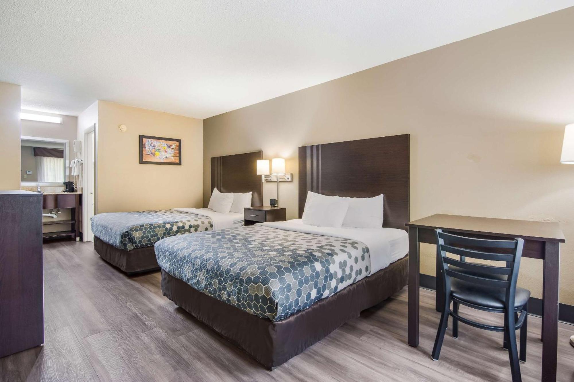 Econo Lodge South Garner Exteriör bild